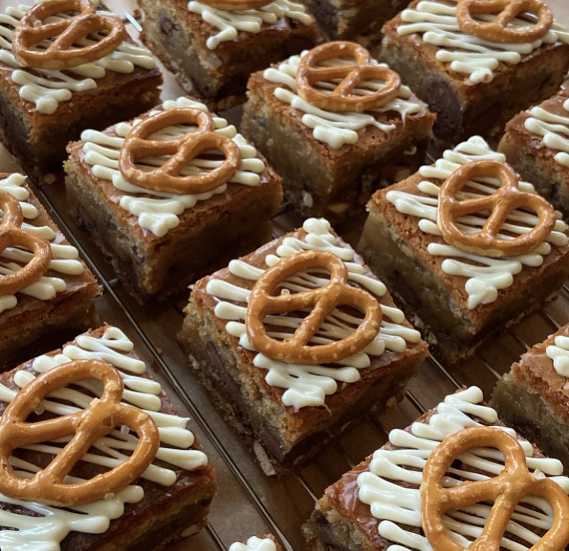 Tahini, brown butter, milk chocolate and pretzel blondies